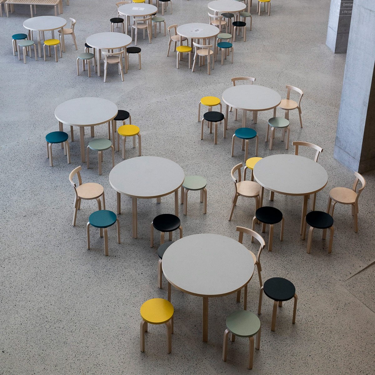 Artek Alvar Aalto 68 Chair