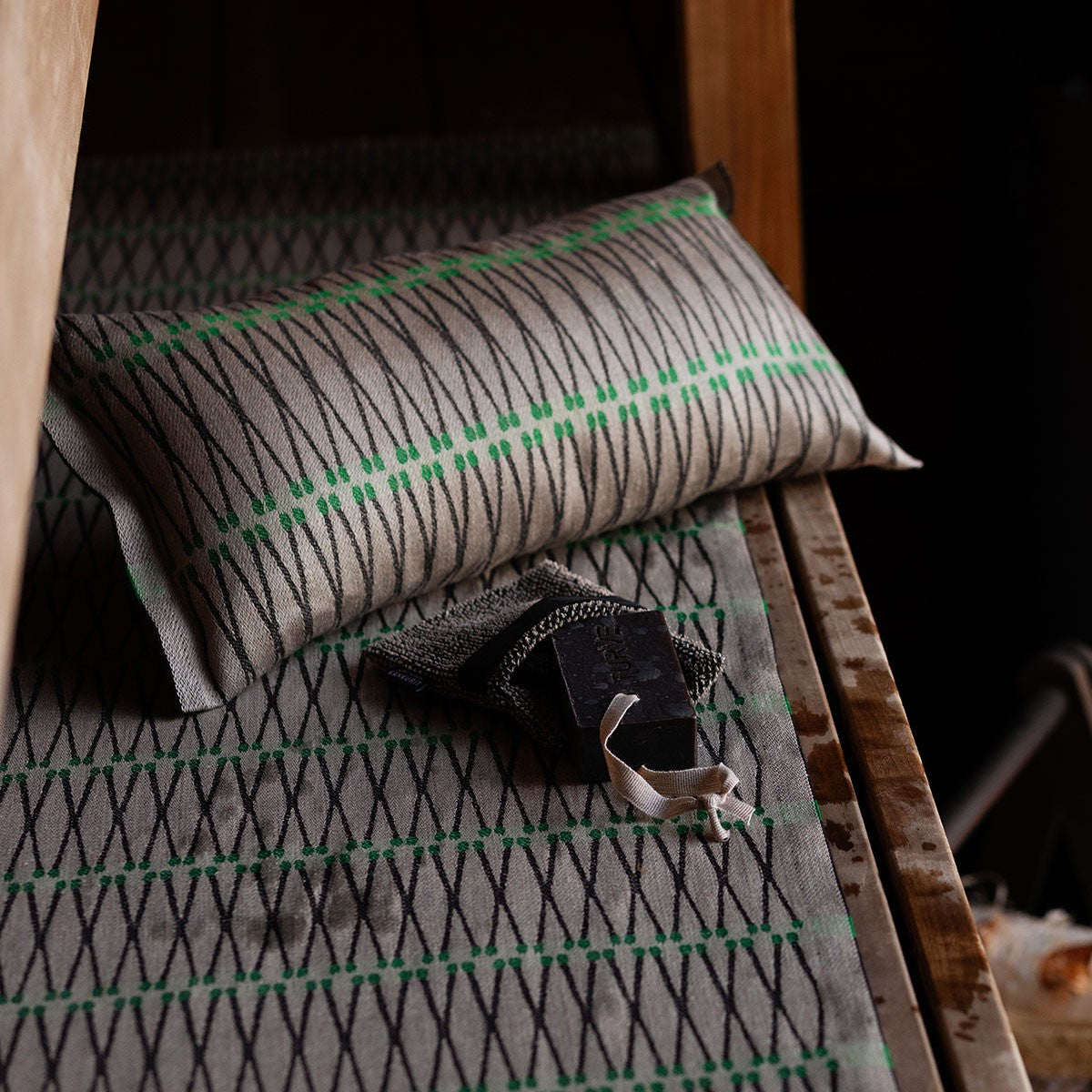 Lapuan Kankurit Tulitikku Taupe / Black / Green Sauna Pillow