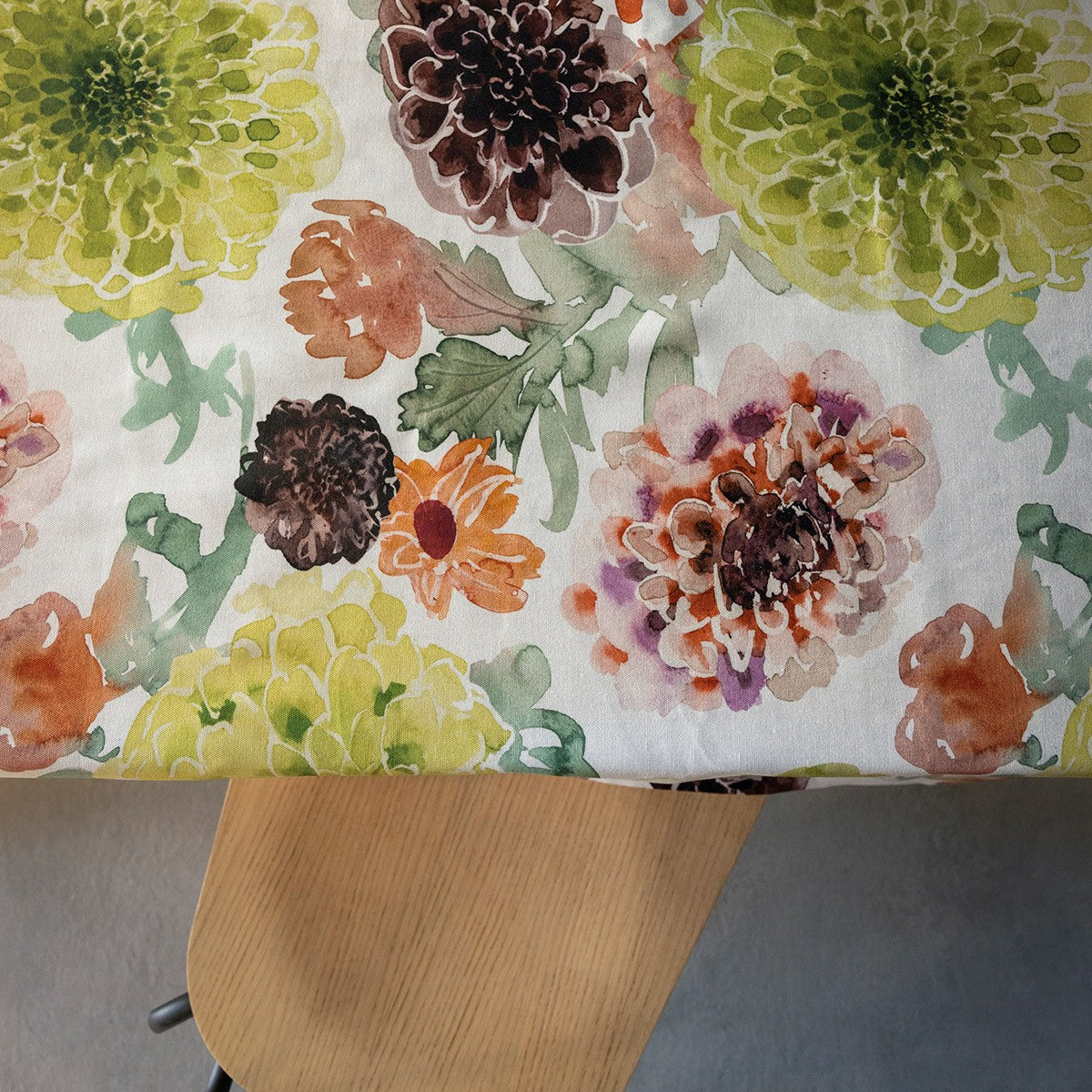 Pentik Daalia White / Green / Multi Cotton Fabric