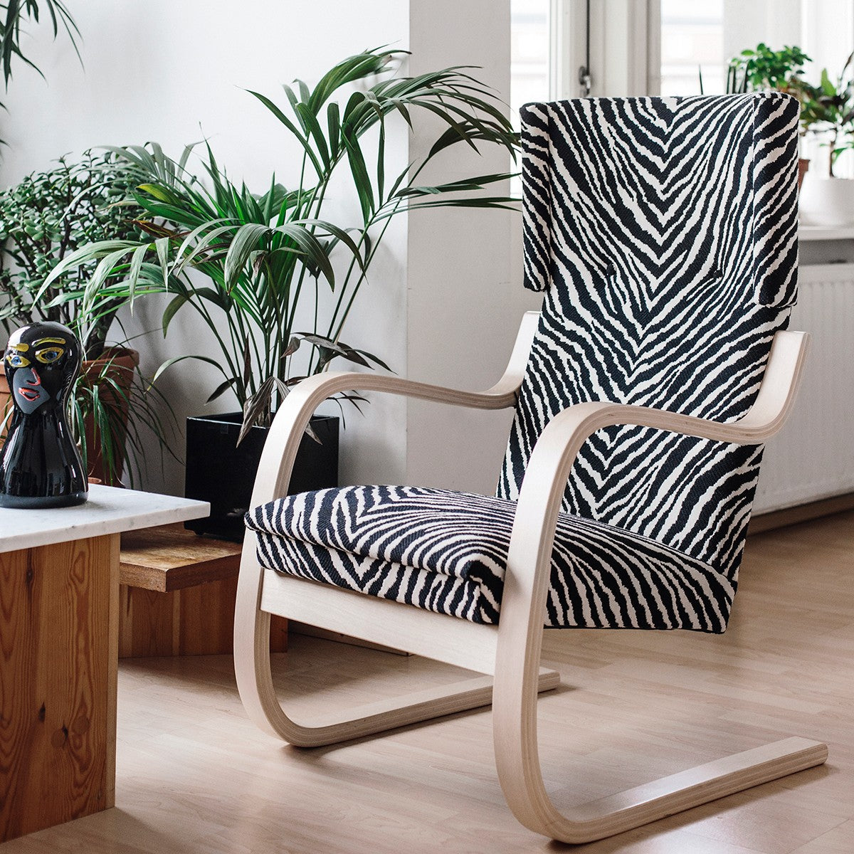 Artek Alvar Aalto 401 Chair - Upholstered