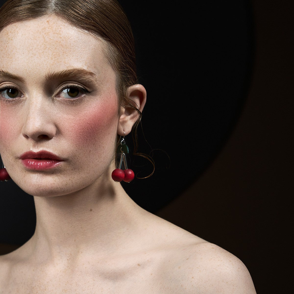 aarikka Kirsikka Wine Red / Green Earrings