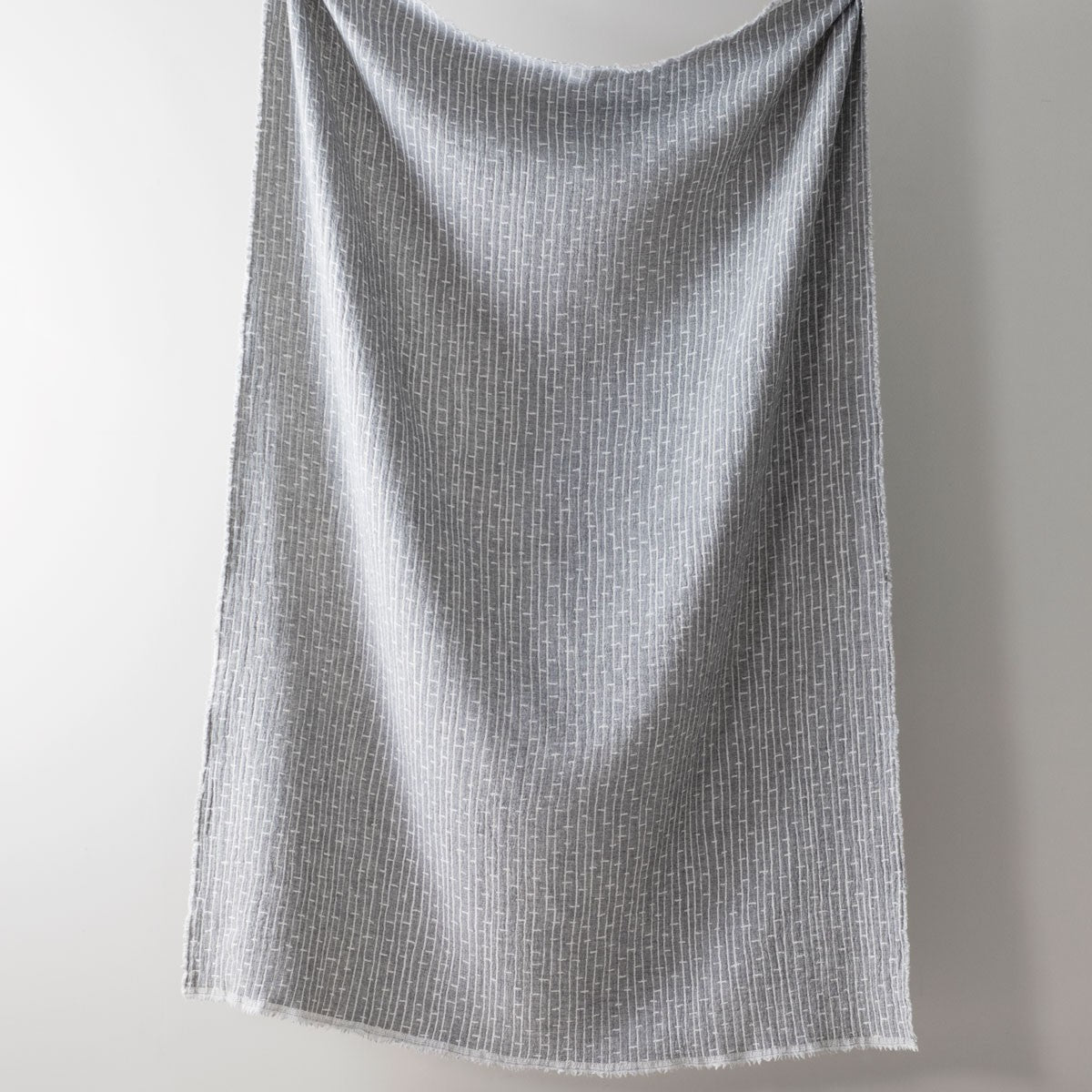Lapuan Kankurit Metsa Light gray Blanket