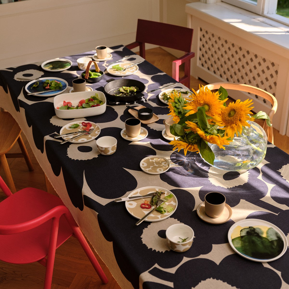 Marimekko Pikku Koppa Black Serving Dish w/ Leather Handle