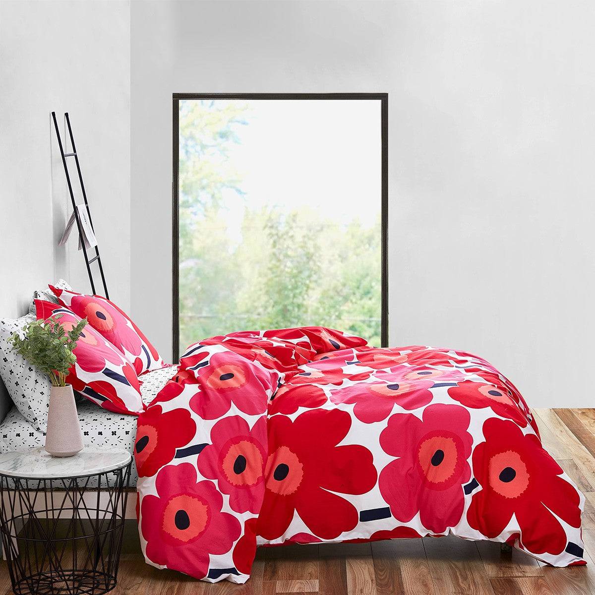 Marimekko Unikko Red King Duvet Cover Set
