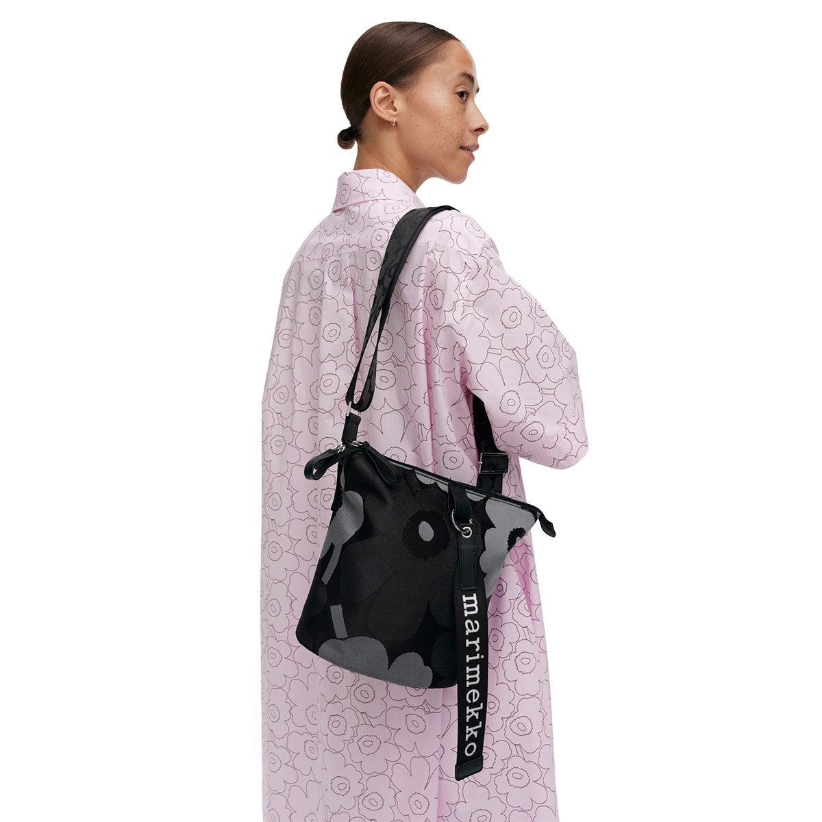 Marimekko Unikko Black / gray Carry All Shoulder Bag