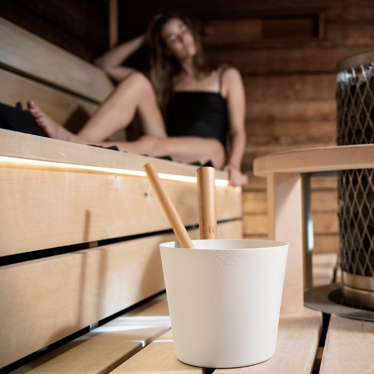 Rento Aluminum / Bamboo White Sauna Bucket & Ladle Set