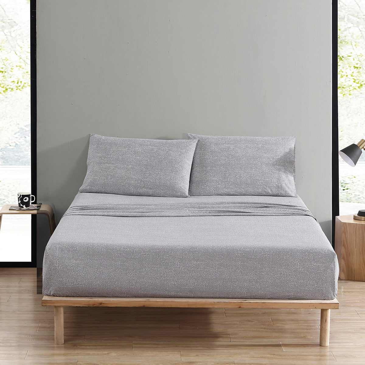 Marimekko Orkanen Grey / White Queen Sheet Set