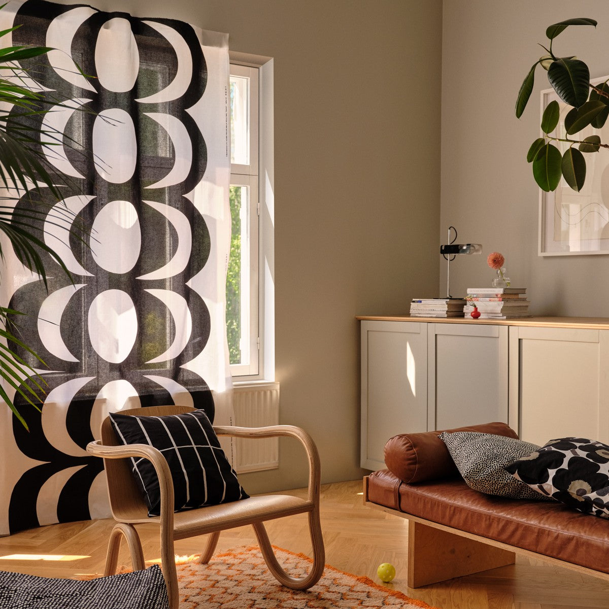 Marimekko Kaivo White / Black Cotton Fabric Repeat
