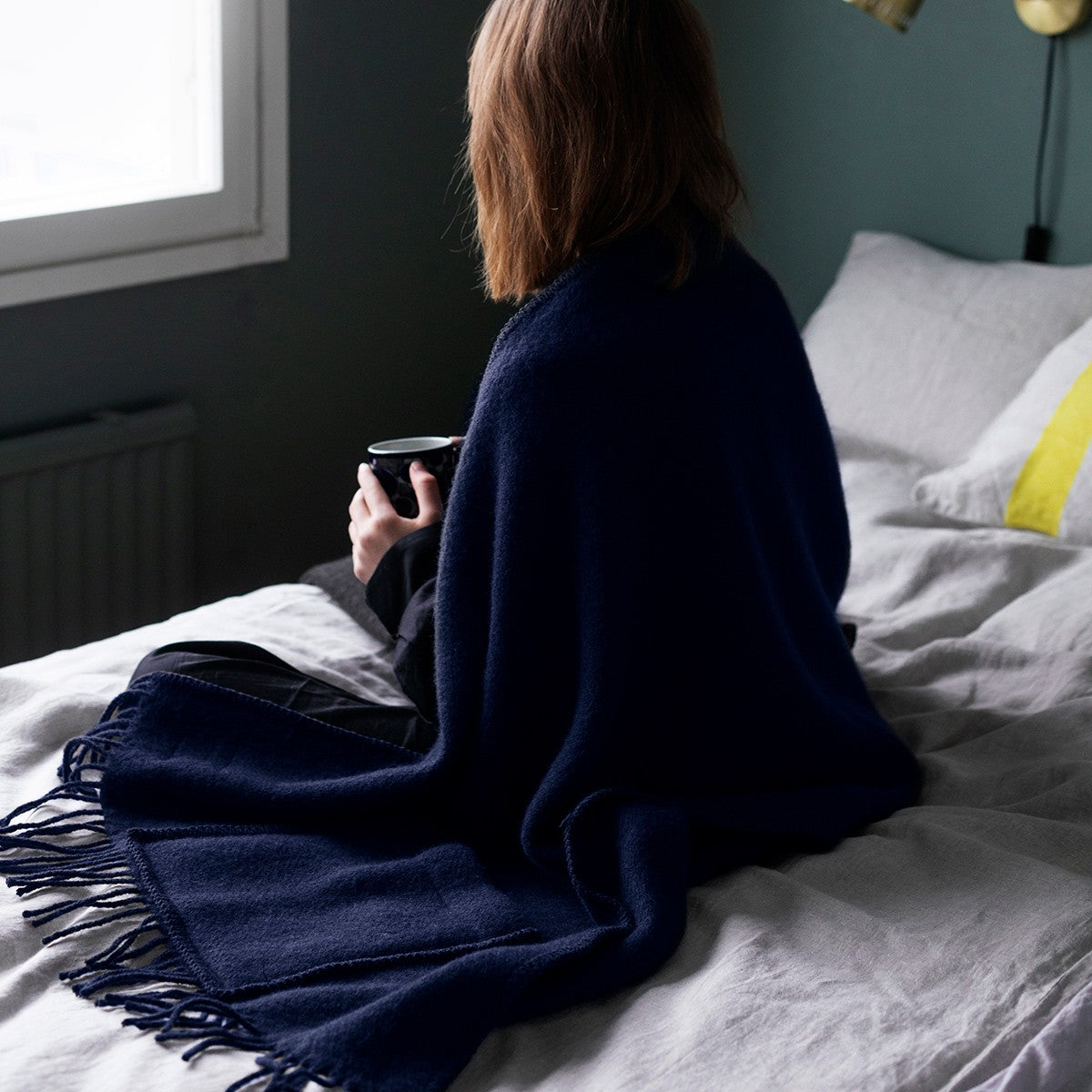 Lapuan Kankurit Uni Midnight Blue Wool Pocket Shawl